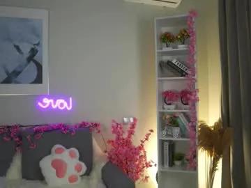 fannygarland — GOAL: squeeze and slap ass [66 tokens remaining] My name is Eva, im new here <3 #18 #bigass #asian #smalltits #new