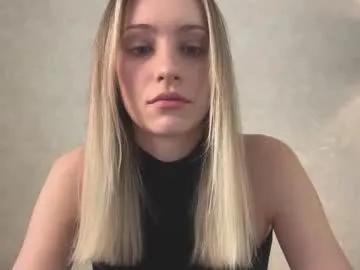 fflloowweerr on Chaturbate 