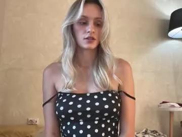 fflloowweerr on Chaturbate 