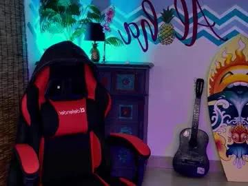 Freechat fioramarmoris on Chaturbate