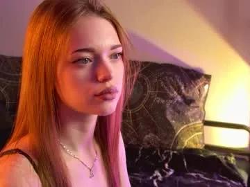 Freechat flexyfoxy on Chaturbate