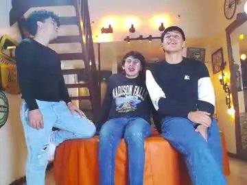 Freechat flyckers on Chaturbate