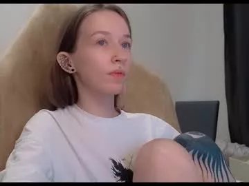 Freechat fran_bow on Chaturbate