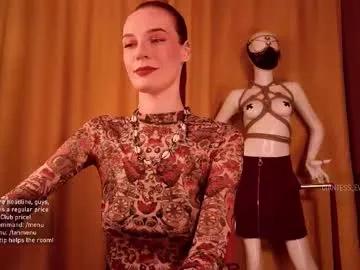 Freechat giantess_eva on Chaturbate