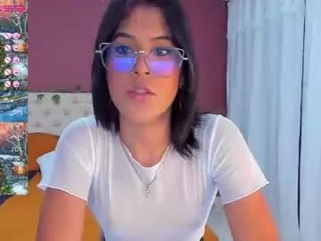 Freechat goddess_ariluz on Chaturbate