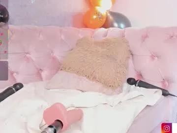 Freechat grace77_ on Chaturbate