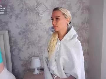 Freechat gwenbudlong on Chaturbate