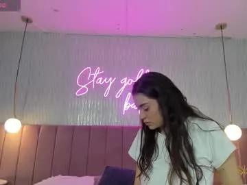 hanna_bastian_vc — GOAL: cameltoe close cam [21 tokens remaining] TODAY IS MY BIRTHDAY  #squirt #latina #bigass #bigboobs #naked