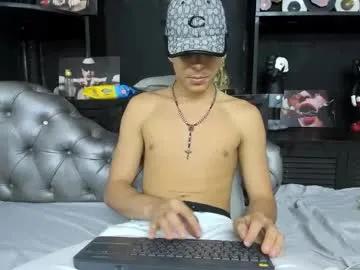 Freechat heellboy_ on Chaturbate