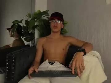 Freechat heellboy_ on Chaturbate