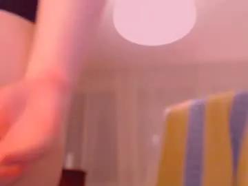 hotkittysquirt — squirt goal / #bigboobs #squirt #british #dutch #german <3 pvt open/ snap + 12 vids 250tip today [400 tokens remaining]