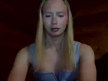 hottransgirlie on Chaturbate 