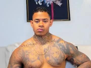 independent_project — creo que soy sexie,q que piensas ?  #muscle #ebony #bigcock #master #uncut [2500 tokens remaining]