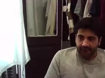 Chaturbate italianboybcn is Freechat italianboybcn — Sound in private show ;) In barcelona.... #balloons #pvt #bear #muscles #feet