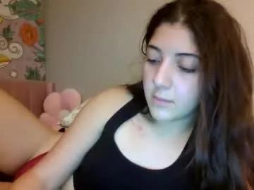 italiankittyx on Chaturbate