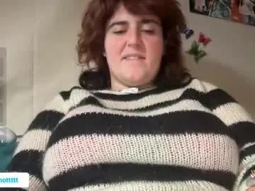 Freechat izzyishottttt on Chaturbate