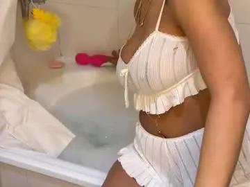 julia_mendes on Chaturbate