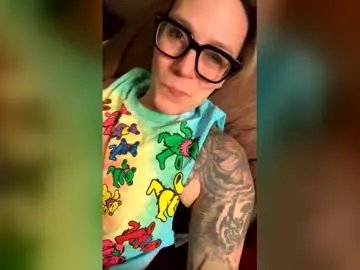 juneafterhours — Sunshiny vibes---messy bun, silly dancing, come hang  [{TIP GOAL:  STOP,  stuff *all* holes, & cum LOUD. }]  #naturaltits #smile #kinky #milf #muscle #socks [3155 tokens remaining]