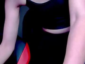 Freechat karoline121 on Chaturbate