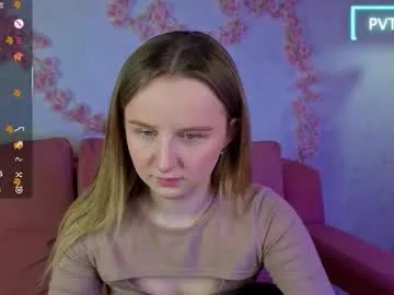 Freechat katrina_bail on Chaturbate