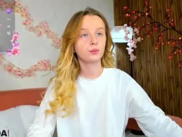 Freechat katrina_bail on Chaturbate