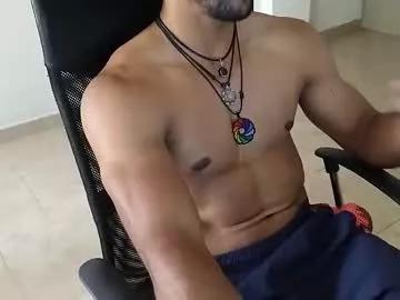 Freechat kaurilop on Chaturbate