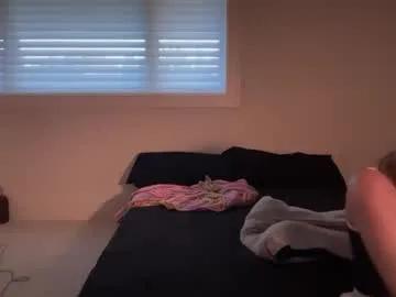 Freechat kenziesmithh on Chaturbate