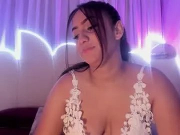 krystalswift_ on Chaturbate