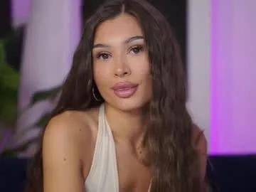 Freechat kyssaraplay on Chaturbate