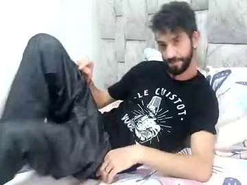 Freechat latinlustandfrenchkiss on Chaturbate