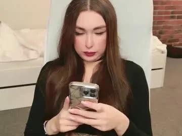 lea_loon — Goal: mistress's satisfaction #mistress #findom #latex #smoke #gloves