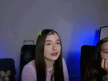 Freechat leslie_bird on Chaturbate