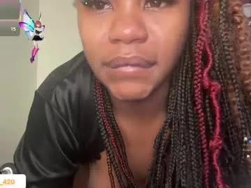 Freechat lil_momma422 on Chaturbate