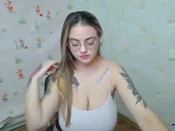 Freechat liliaterenzi_ on Chaturbate