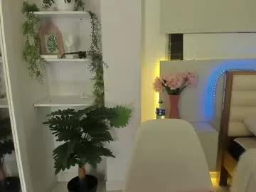 Freechat lilly_denson8 on Chaturbate