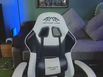 Freechat lilteddyboy on Chaturbate