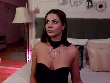 Freechat linareese on Chaturbate