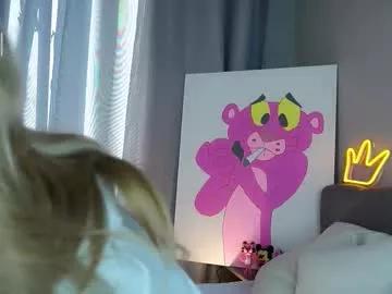 Freechat lipswithsmileonthem on Chaturbate