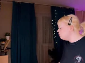 Private lisalaas on Chaturbate