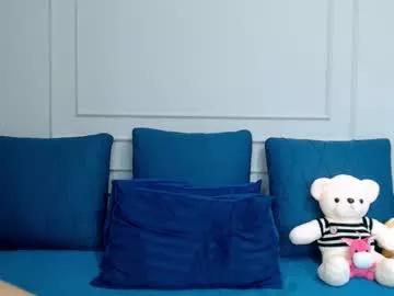 Freechat little_v1rgin_angel on Chaturbate