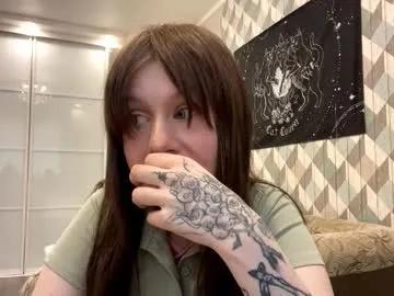 Freechat looking_me on Chaturbate