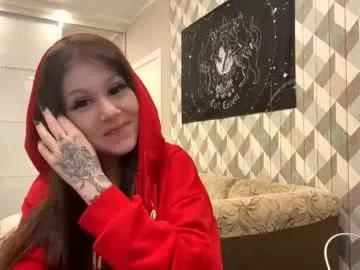 Freechat looking_me on Chaturbate