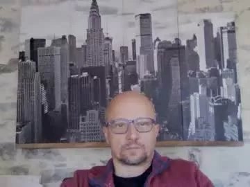 lrda49 on Chaturbate