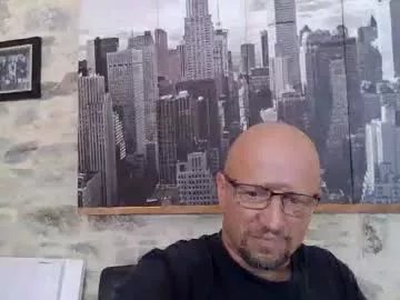 lrda49 on Chaturbate