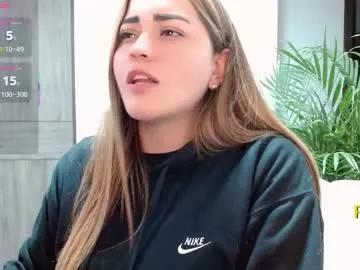 Freechat lucia_star_ on Chaturbate