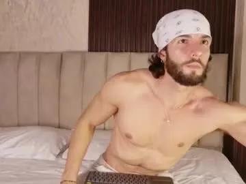 Freechat luciano_ferrer on Chaturbate