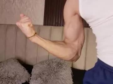 Freechat luciano_ferrer on Chaturbate