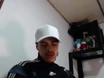 luis_as — you want to see how I masturbate hard cock #master #straight #muscle #daddy #cum  [39 tokens remaining]