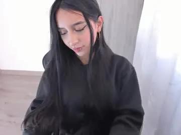 Freechat lyanna_cb on Chaturbate