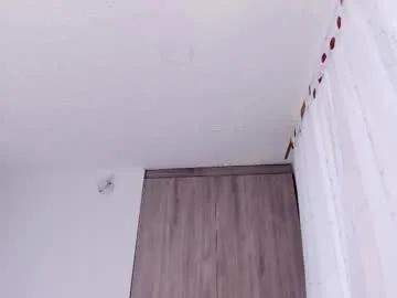 Freechat lyanna_cb on Chaturbate